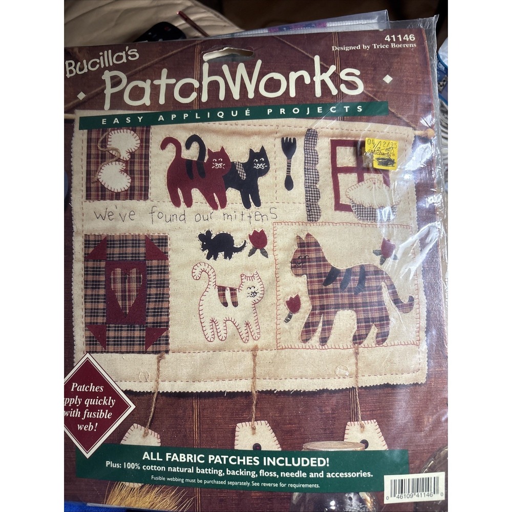 Bucilla Patchworks Kittens And Mittens Fabric Applique Kit Folk Art #41146 NEW